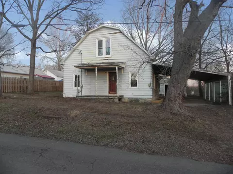 202 Olive St, Otterville, MO 65348