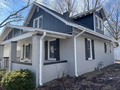 500 4th St, Pilot Grove, MO 65276