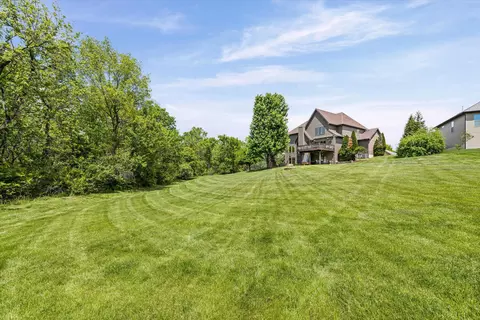 2701 Bristol Lake Dr, Columbia, MO 65201