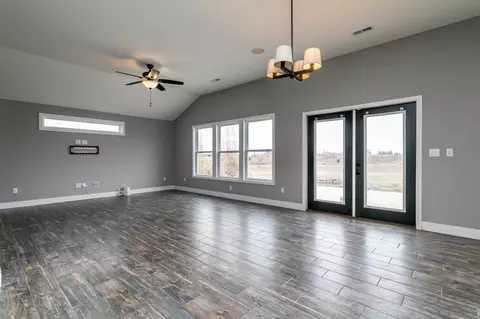 13655 Bobbie Garrett Dr, Ashland, MO 65010