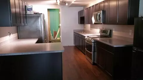109 N Ogden St, Sturgeon, MO 65284