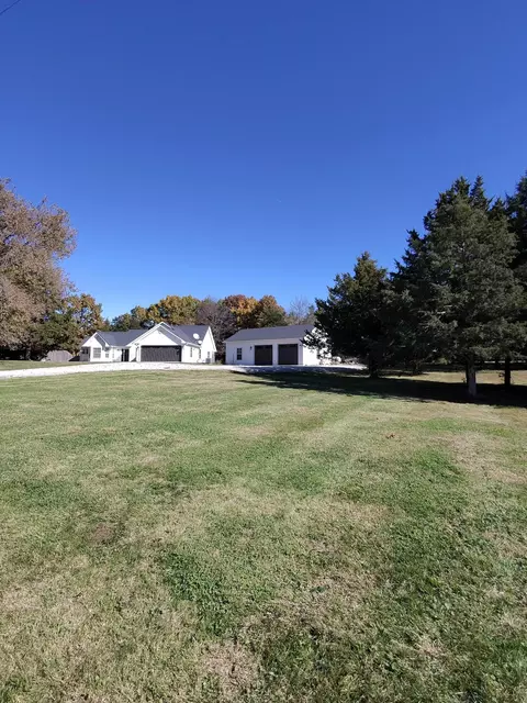 11288 S Blackhawk Trl, Ashland, MO 65010