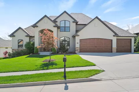 4530 Stonington Ct, Columbia, MO 65203