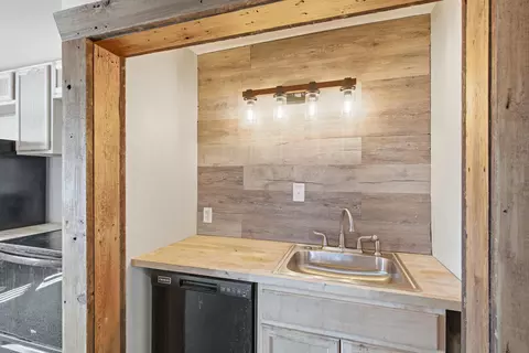Kitchen - 104 Maple St, Ashland, MO 65010 photo 1 of 3