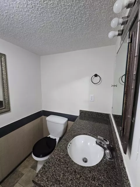 Bath - 104 Maple St, Ashland, MO 65010 photo 4 of 4