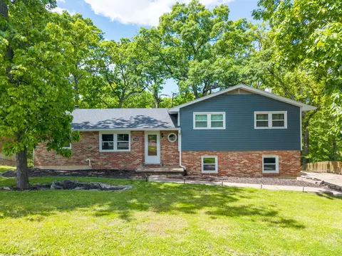1403 Ridgemont Ct, Columbia, MO 65203