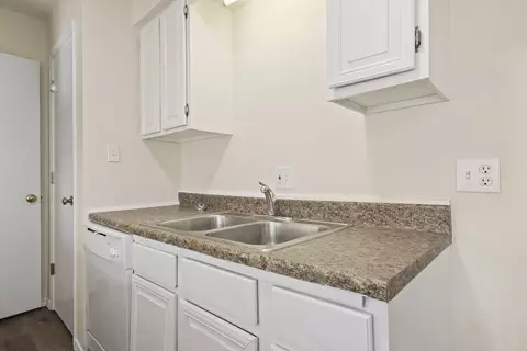 2000 Juniper Dr Apt A B Dr #A + B, Columbia, MO 65201 photo 7