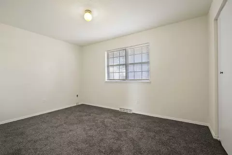 2000 Juniper Dr Apt A B Dr #A + B, Columbia, MO 65201 photo 11
