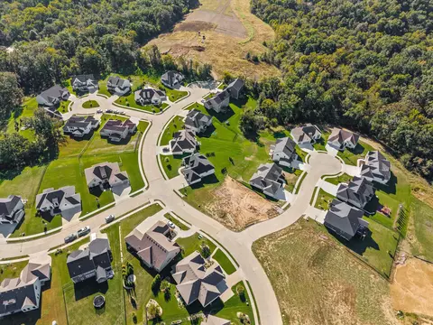 View/Area - 7512 Biddlestone Ct, Columbia, MO 65203 photo 5 of 7