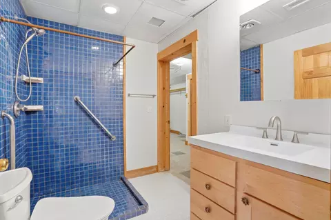 Bath - 7425 E Rte Y, Ashland, MO 65010 photo 3 of 3