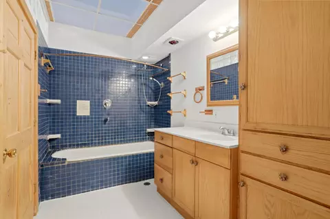 Bath - 7425 E Rte Y, Ashland, MO 65010 photo 2 of 3