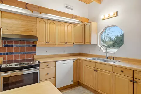 Kitchen - 7425 E Rte Y, Ashland, MO 65010 photo 3 of 3
