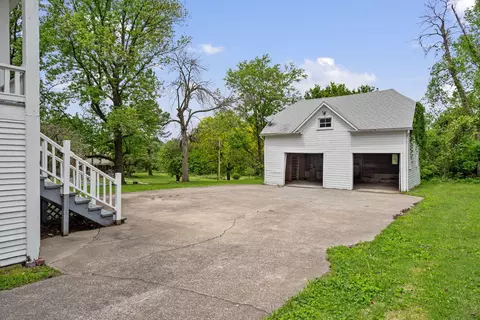 Exterior - 503 Eastwood St, Marshall, MO 65340 photo 5 of 9