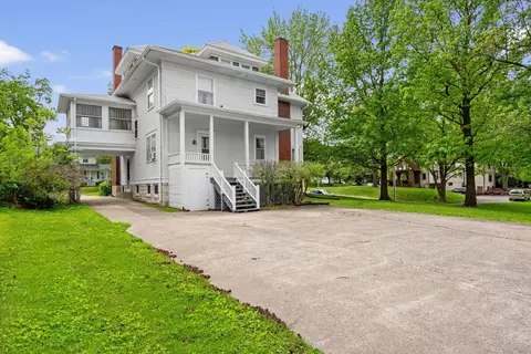 Exterior - 503 Eastwood St, Marshall, MO 65340 photo 4 of 9