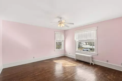 Bedroom - 503 Eastwood St, Marshall, MO 65340 photo 2 of 12