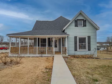 202 Mary St, Paris, MO 65275 photo 35