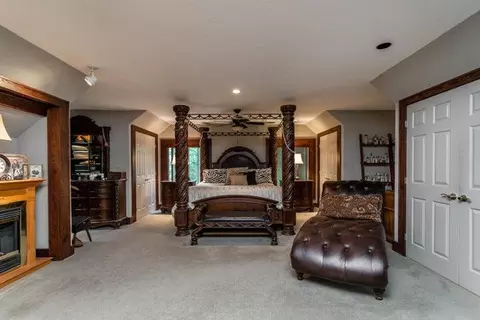 Bedroom - 45 Timber Cove Estates Rd, Eldon, MO 65026 photo 4 of 4