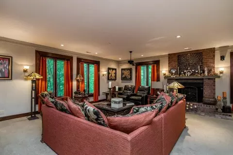 Living - 45 Timber Cove Estates Rd, Eldon, MO 65026 photo 4 of 5