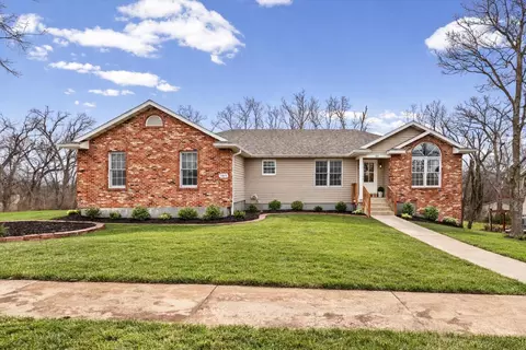 1815 Blue Ridge Rd, Columbia, MO 65202