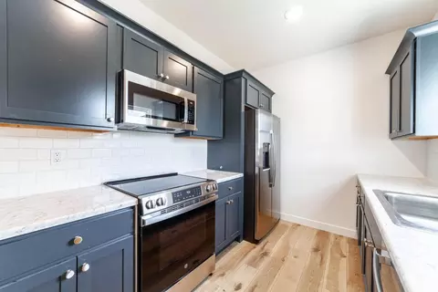 Kitchen - 2653 Frazier Lp Lp, Columbia, MO 65202 photo 1 of 1