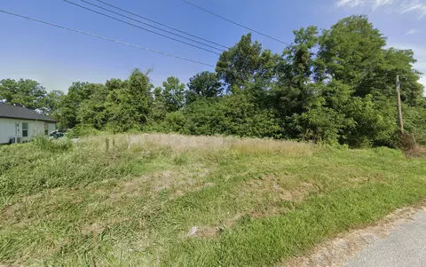 304 Railroad St, Fayette, MO 65248