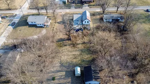 313 E Morrison St, Fayette, MO 65248 photo 9