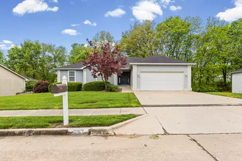 3913 Woods Edge Rd, Columbia, MO 65203