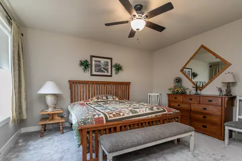 Bedroom - 11033 E Timmons Rd, Centralia, MO 65240 photo 3 of 6
