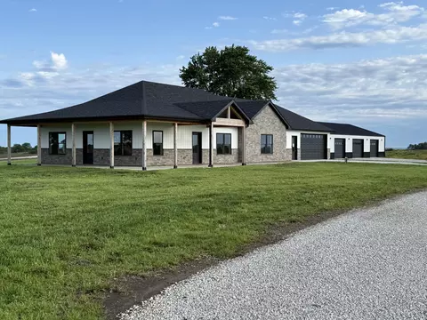 21738 Mo 98 3a, Boonville, MO 65233