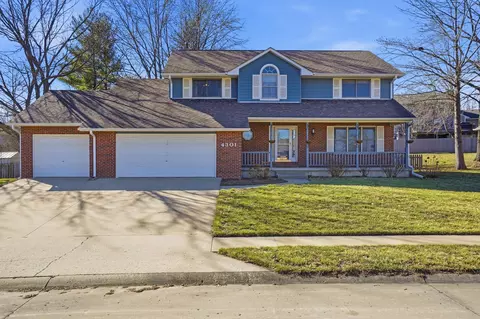 4301 Glen Eagle Dr, Columbia, MO 65203