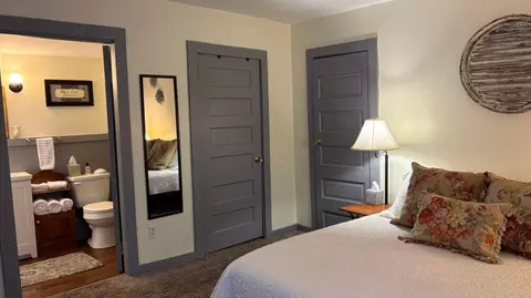 Bedroom - 602 High St, Arrow Rock, MO 65320 photo 3 of 3