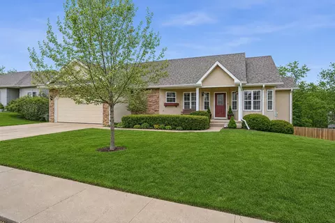2907 Lake Town Dr, Columbia, MO 65203