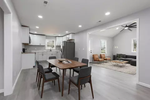 406 S Utterback St, Vandalia, MO 63382