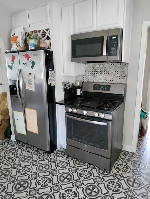 304 Fredora Ave, Columbia, MO 65203