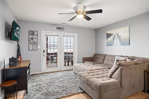 160 Tara Rd #901, Lake Ozark, MO 65049