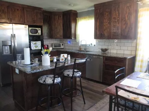 Kitchen - 903 E Jackson St, Mexico, MO 65265 photo 2 of 4