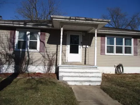 Exterior - 903 E Jackson St, Mexico, MO 65265 photo 1 of 7