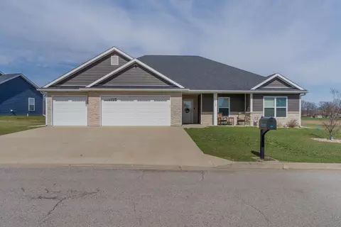 2104 Vinny Ave, Moberly, MO 65270