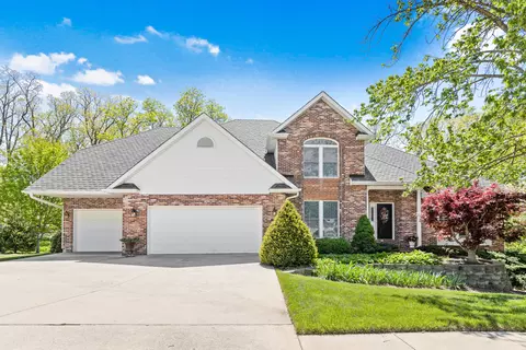 2808 Wild Plum Ct, Columbia, MO 65201