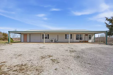 34345 Monroe Road 690, Stoutsville, MO 65283