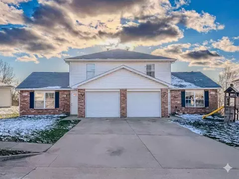 4215-4217 Bold Venture Dr, Columbia, MO 65202
