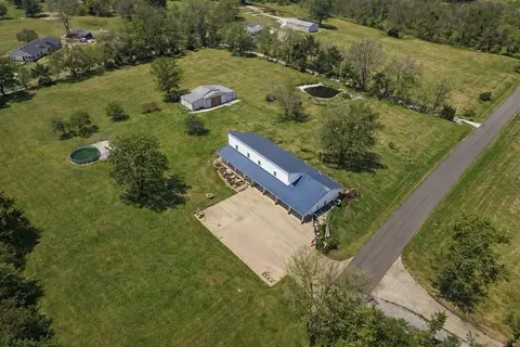 728 Randolph St, Huntsville, MO 65259