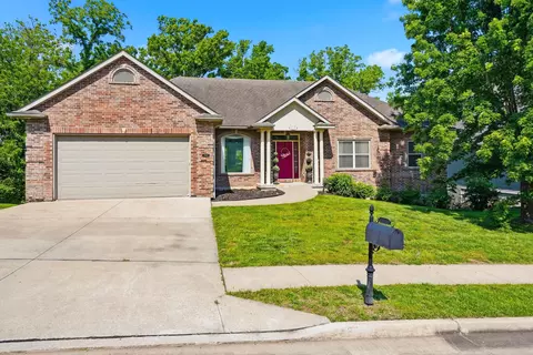 3903 Deerfoot Way, Columbia, MO 65203