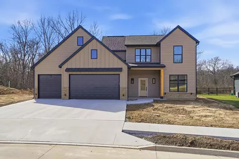 4509 Vecchi Ln, Columbia, MO 65203