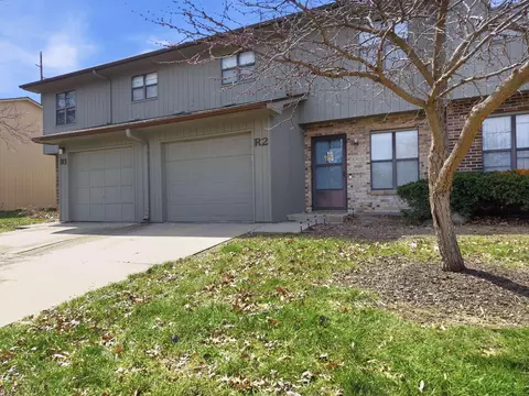2801 W Broadway UNIT R2, Columbia, MO 65203