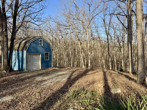 N Dripping Springs Rd, Columbia, MO 65202