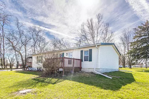 11370 E Zaring Rd, Columbia, MO 65202