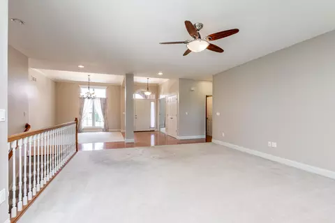 Living - 1232 Ryan Dr, Centralia, MO 65240 photo 3 of 8