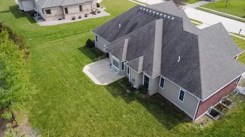 View/Area - 1232 Ryan Dr, Centralia, MO 65240 photo 3 of 12