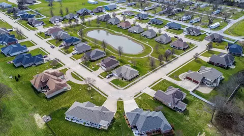 View/Area - 1232 Ryan Dr, Centralia, MO 65240 photo 10 of 12